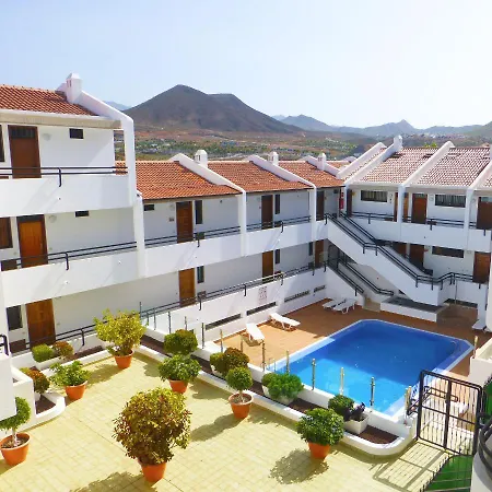 Stylish Flat And Pool With 3 Rooms, Sleeps 6, Cristianos Appartamento Los Cristianos (Tenerife)